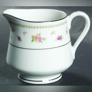 ABINGDON 💐Fine Porcelain China Creamer Pitcher